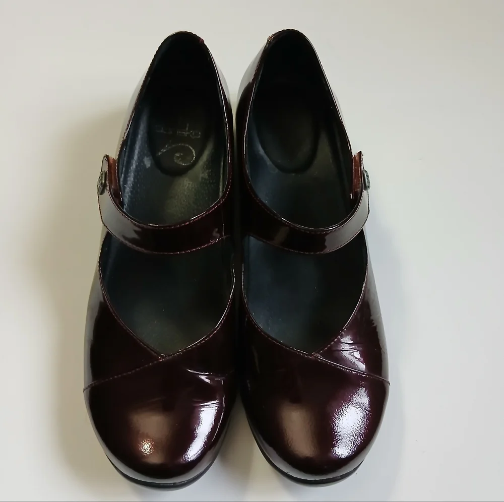Dansko Women's Mary Jane Heels in Dark Burgundy Patent